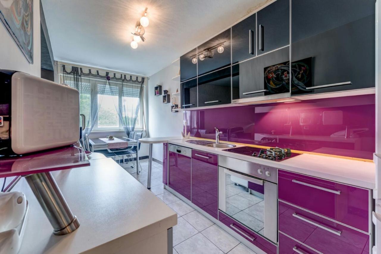Cool Cozy Apartment Spalato Esterno foto