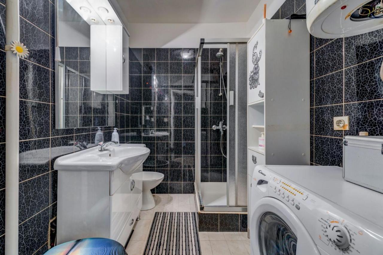 Cool Cozy Apartment Spalato Esterno foto